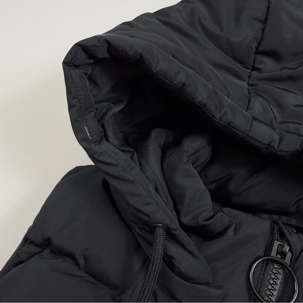 Fabletics Black Hooded Puffer Vest | Athleisure Streetwear Outdoor | Size Small - Picture 14 of 14